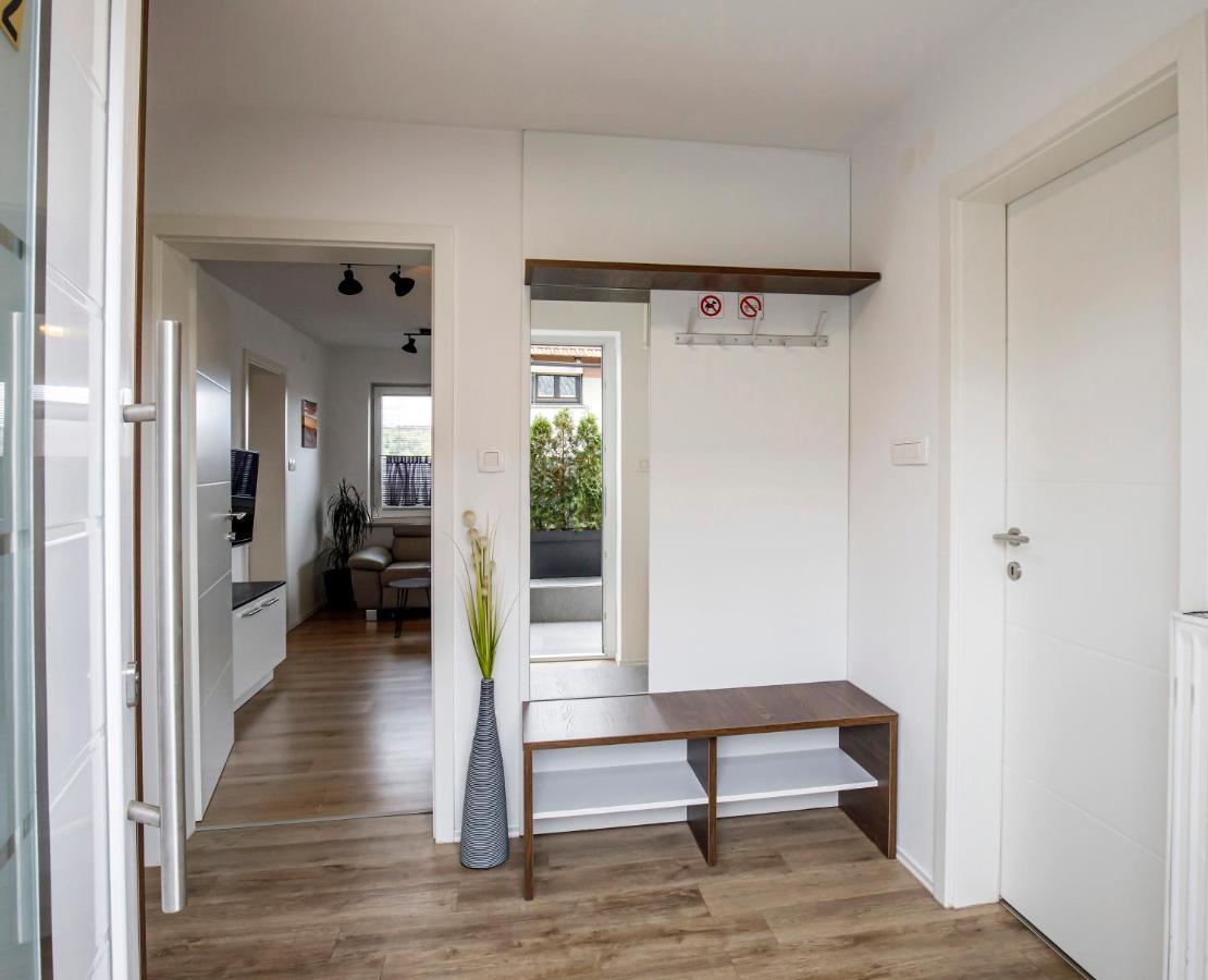 Apartments Vila Apolonia Ljubljana Kültér fotó